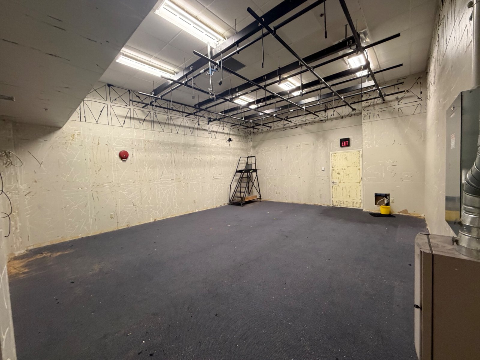Commercial room with ceiling removed